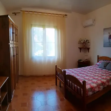 The Bikers فندق مبيت وإفطار جوسبيني